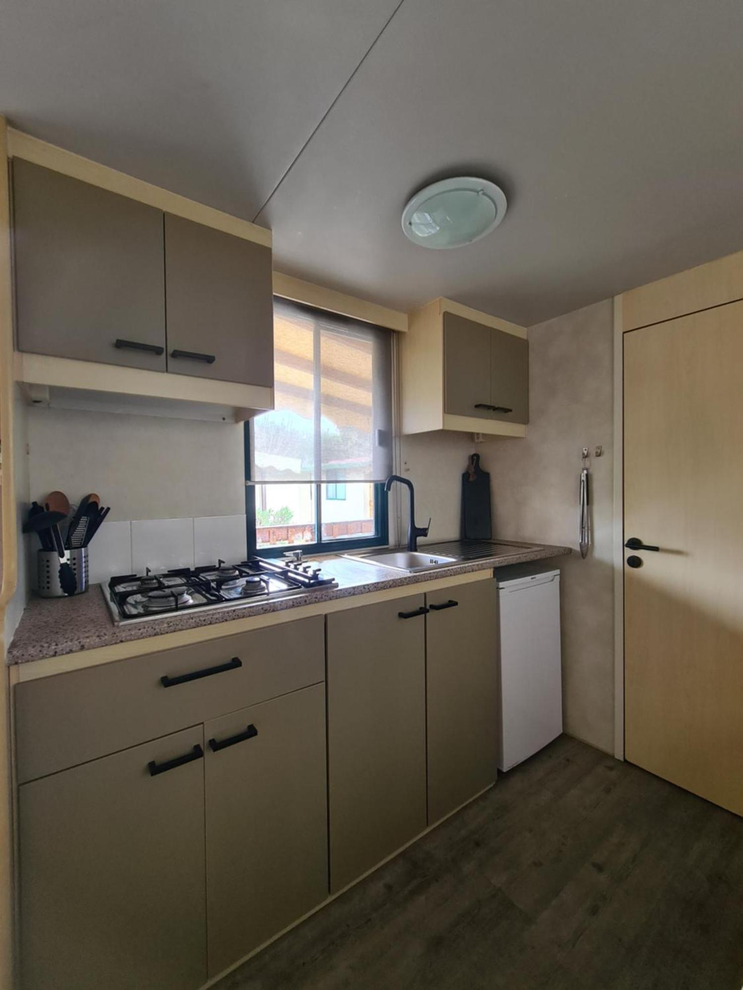 Comfortabele Familie Chalets Met Veranda Incl Airco Dichtbij Zee! Viareggio Eksteriør billede